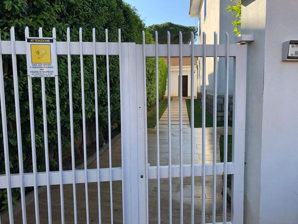 Mondello Beach The House With Green Lawns Βίλα Εξωτερικό φωτογραφία