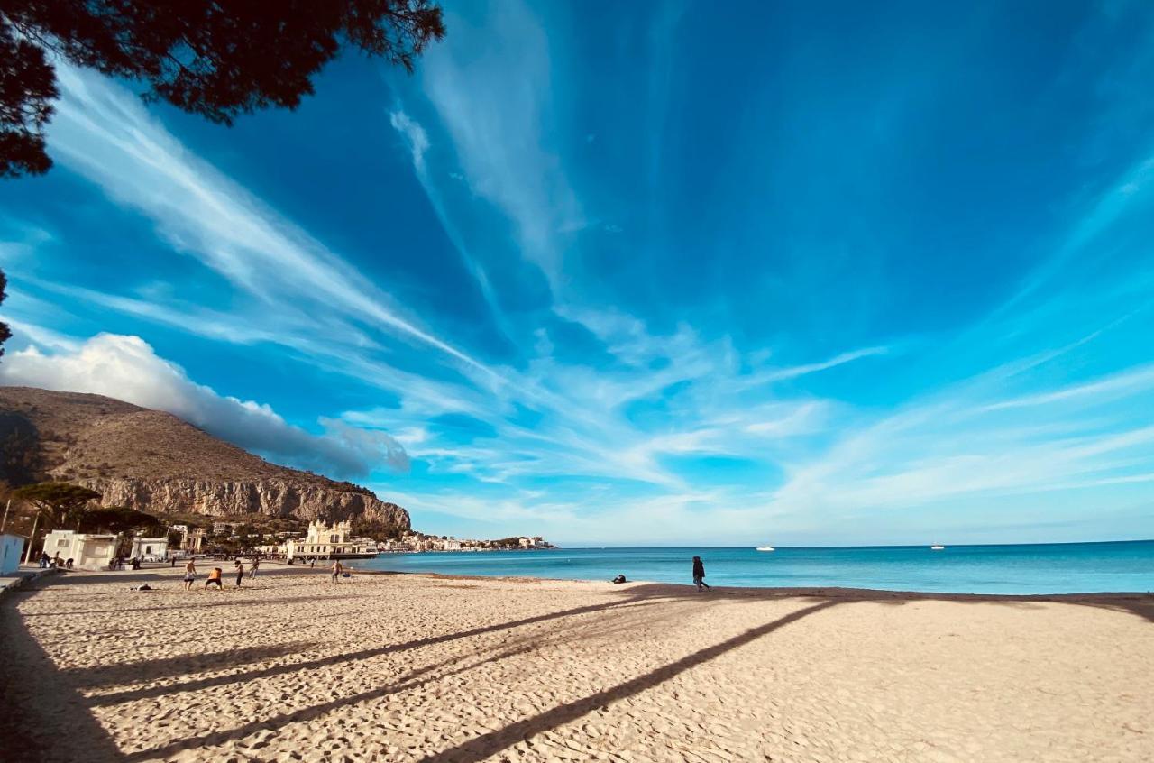 Mondello Beach The House With Green Lawns Βίλα Εξωτερικό φωτογραφία