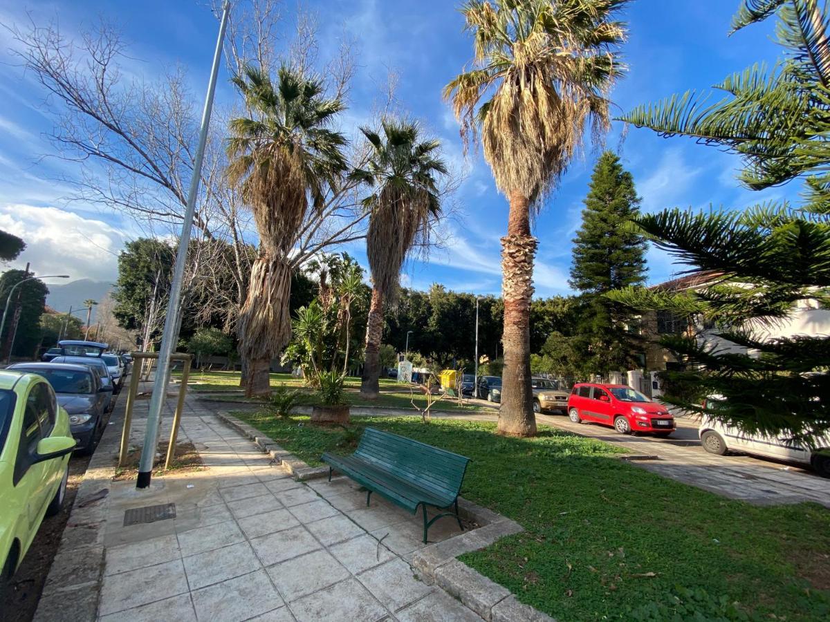 Mondello Beach The House With Green Lawns Βίλα Εξωτερικό φωτογραφία